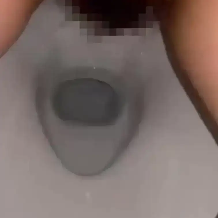 今日のぽぽぽのおしっこ動画🥰