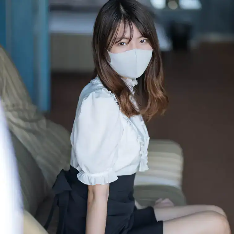 今回初登頂ありえるちゃん、18歳でクラスの人気者。でもハメ撮り登山部山射氏との、エッチな事には興味津々な模様でして、最後はがっつり種付中出しされちゃいます。萌えますね！
